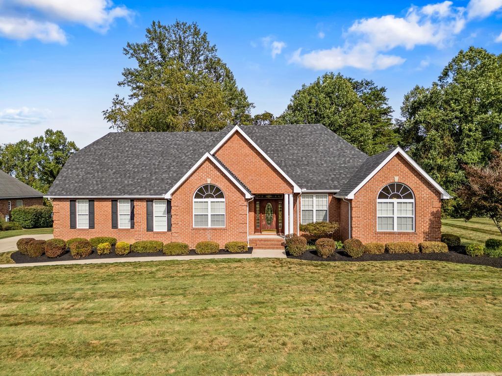 18 Firestone Lane, Milton, WV 25541