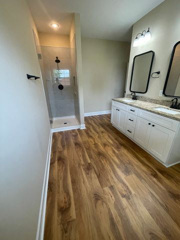 1406 Old Estill Springs Rd, Tullahoma, TN 37388