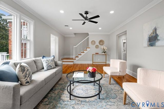 318 St Matthew St, Petersburg, VA 23803