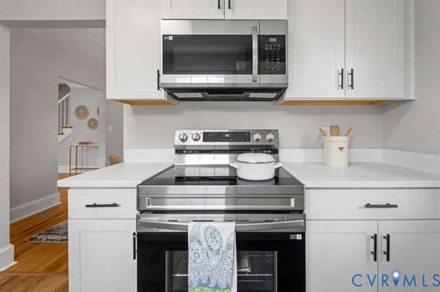 318 St Matthew St, Petersburg, VA 23803