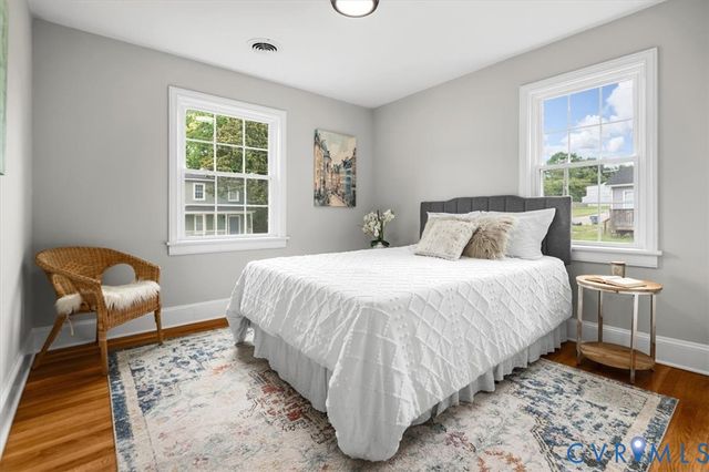 318 St Matthew St, Petersburg, VA 23803