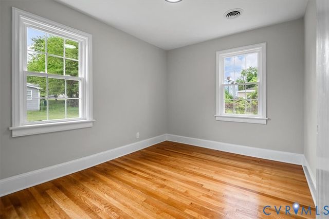 318 St Matthew St, Petersburg, VA 23803