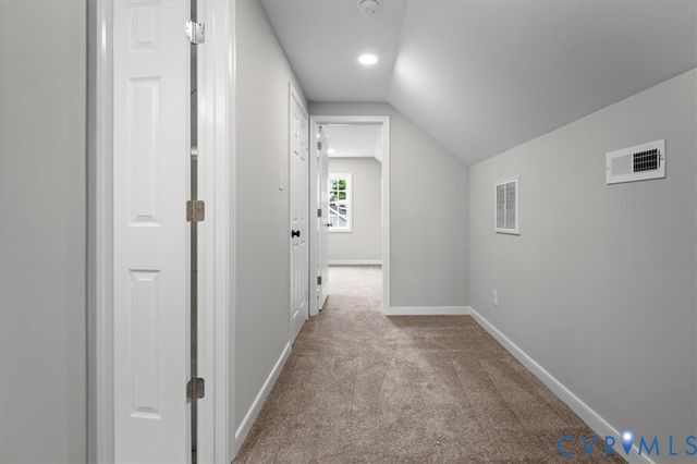 318 St Matthew St, Petersburg, VA 23803