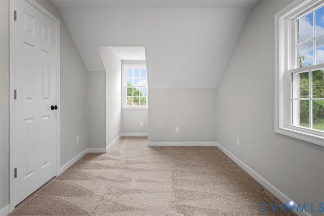 318 St Matthew St, Petersburg, VA 23803