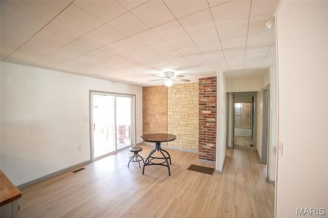 6102 Highway K, Troy, MO 63379