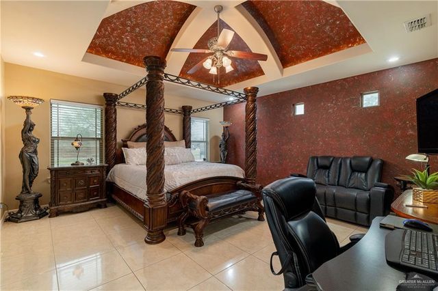 5048 Mile 8 Road, Edinburg, TX 78541