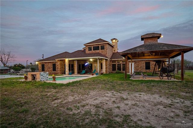 5048 Mile 8 Road, Edinburg, TX 78541