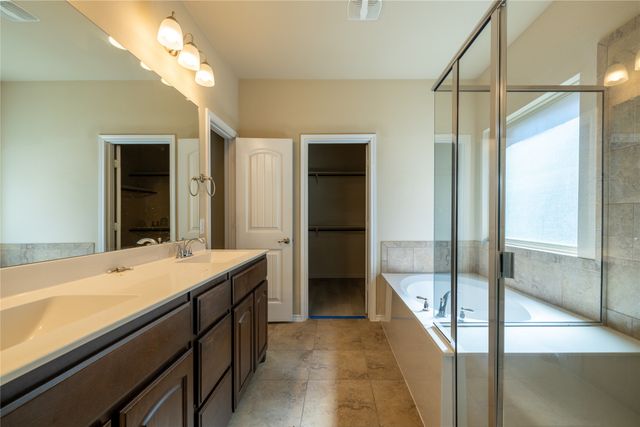 2813 Saddle Creek Drive, Fort Worth, TX 76177