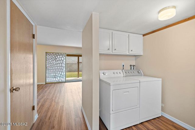 1825 S Palm Springs Circle, Tucson, AZ 85710