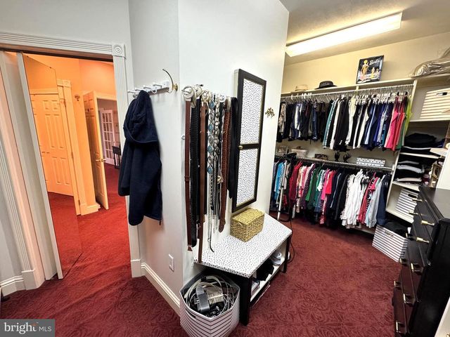 160 LOWER GRANDVIEW RD, State College, PA 16801