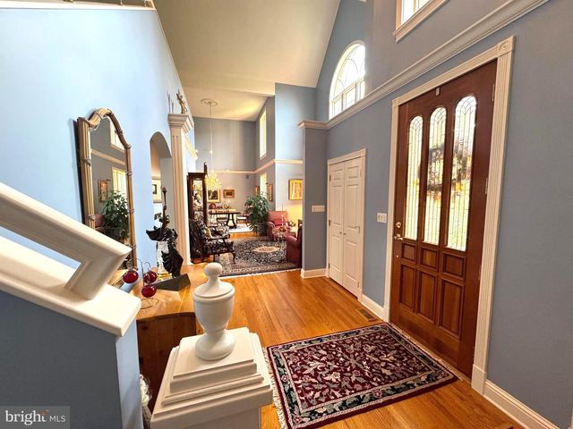 160 LOWER GRANDVIEW RD, State College, PA 16801