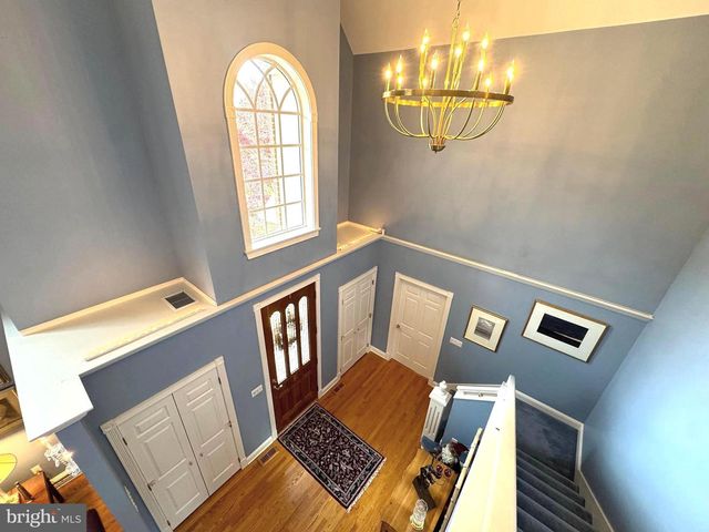 160 LOWER GRANDVIEW RD, State College, PA 16801