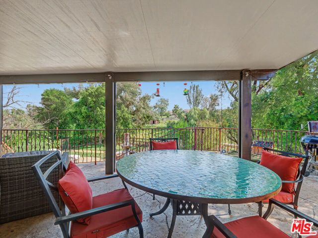 670 Tranquil Lane, Simi Valley, CA 93065