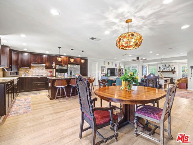 670 Tranquil Lane, Simi Valley, CA 93065