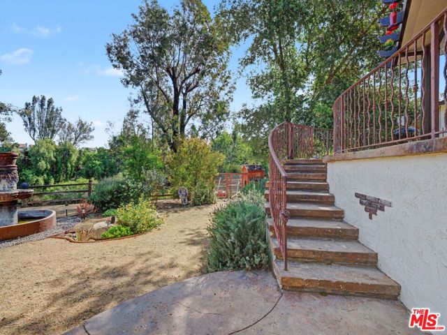 670 Tranquil Lane, Simi Valley, CA 93065