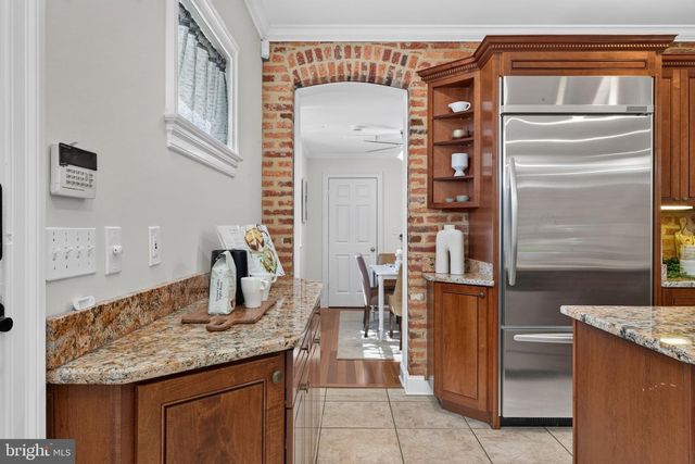 2932 DILLON ST, Baltimore, MD 21224