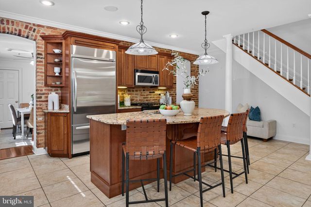 2932 DILLON ST, Baltimore, MD 21224