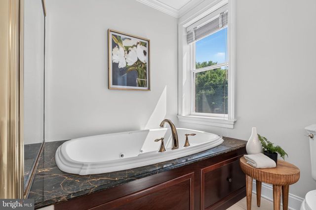 2932 DILLON ST, Baltimore, MD 21224