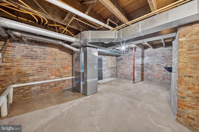 2932 DILLON ST, Baltimore, MD 21224