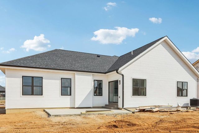 224 Falcon Court, Sauk City, WI 53583