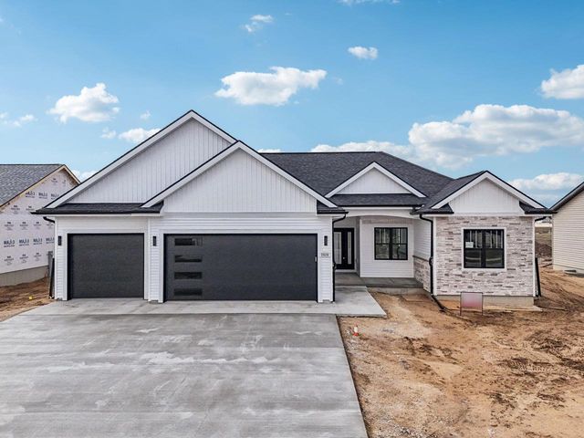 224 Falcon Court, Sauk City, WI 53583