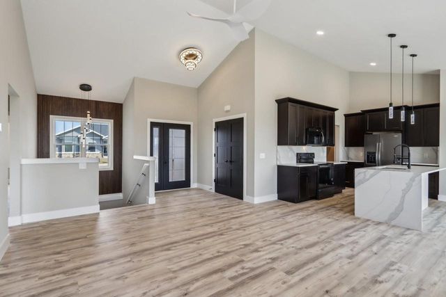 224 Falcon Court, Sauk City, WI 53583