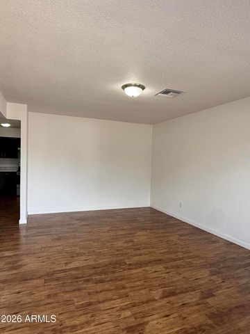 5807 W FLOWER Street, Phoenix, AZ 85031