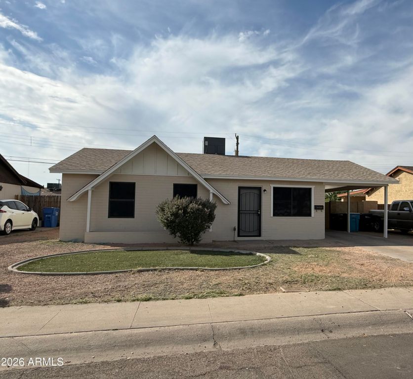 5807 W FLOWER Street, Phoenix, AZ 85031