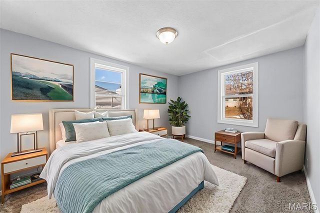 9386 Golden Gate Road, St Louis, MO 63144