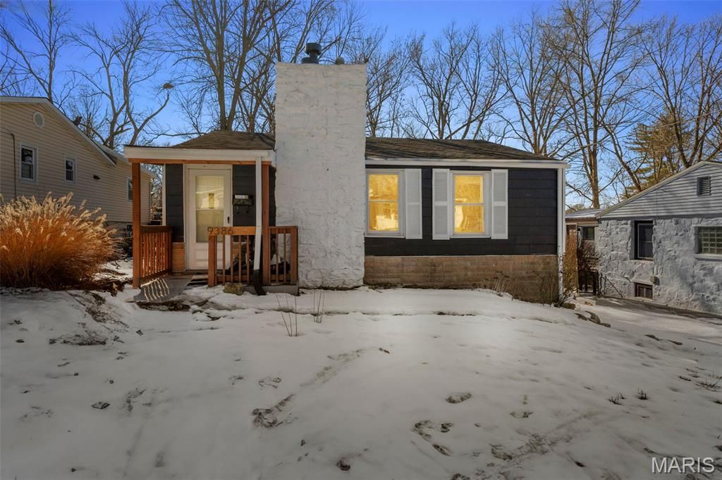 9386 Golden Gate Road, St Louis, MO 63144