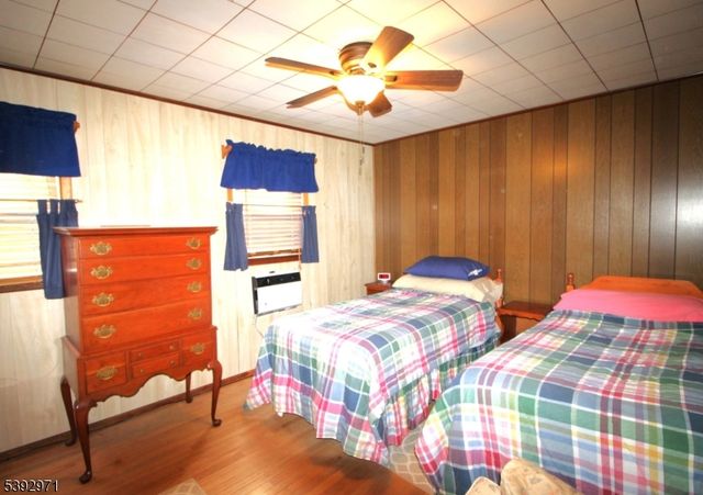 425 Davis Ave, Kearny Town, NJ 07032