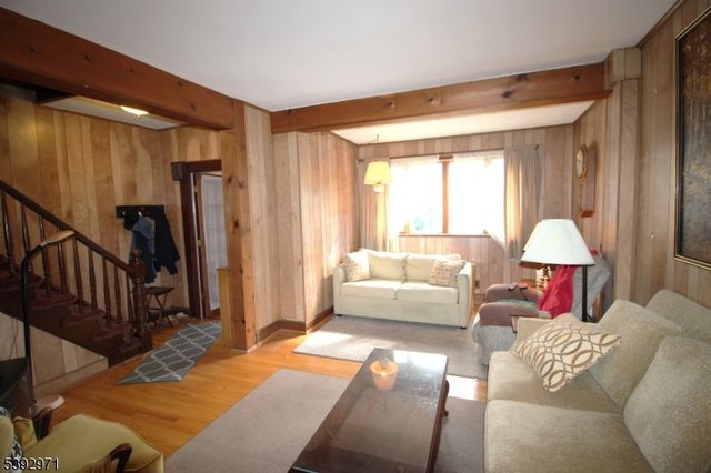 425 Davis Ave, Kearny Town, NJ 07032