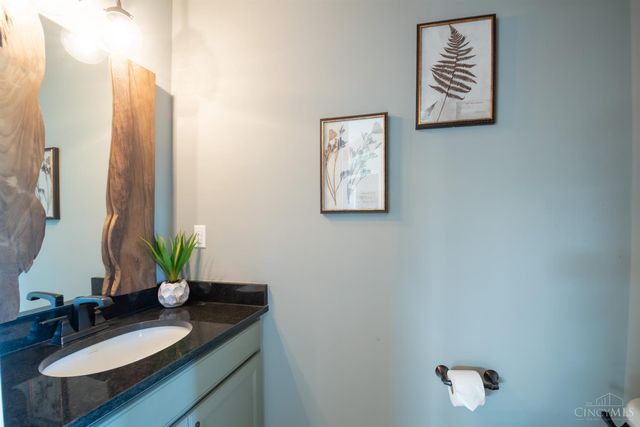 1013 Prestwick Place, Pierce Twp, OH 45245