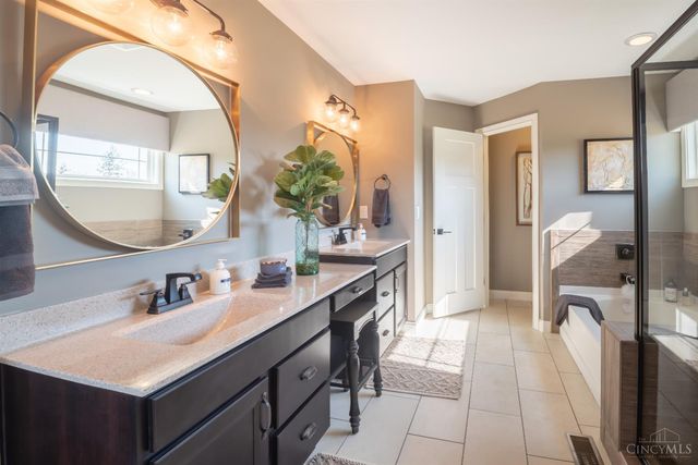 1013 Prestwick Place, Pierce Twp, OH 45245