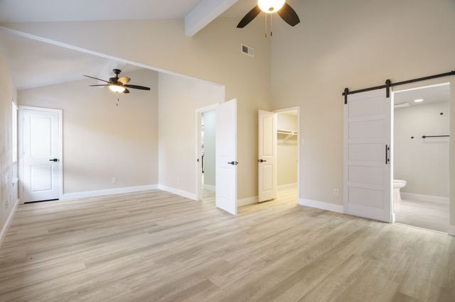 6702 Flamewood Drive, Arlington, TX 76001