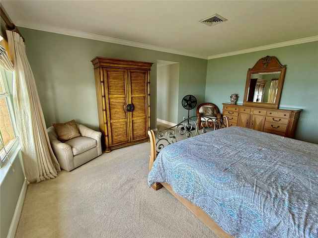 376 W ROYAL FLAMINGO DRIVE, Sarasota, FL 34236