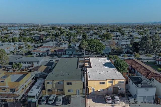 4865 Brighton Avenue, San Diego, CA 92107