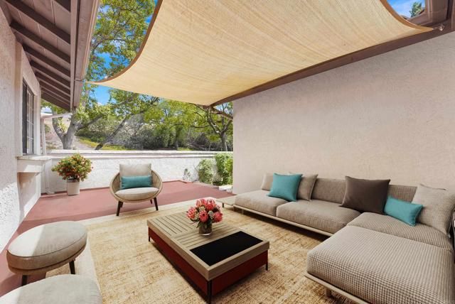 16244 Avenida Venusto A, San Diego, CA 92128