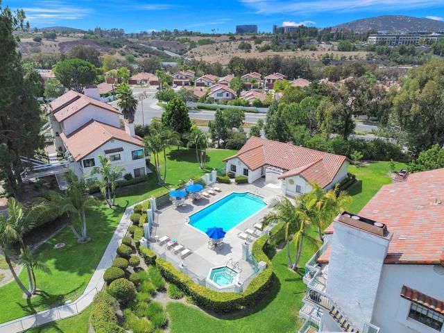 16244 Avenida Venusto A, San Diego, CA 92128