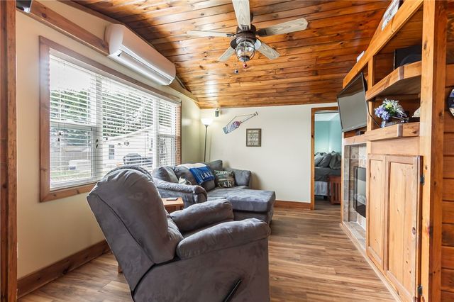 5413 Wadsworth Cove, Geneseo, NY 14454