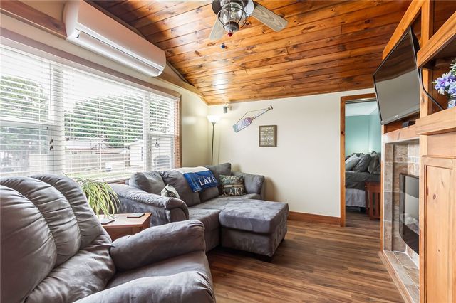 5413 Wadsworth Cove, Geneseo, NY 14454