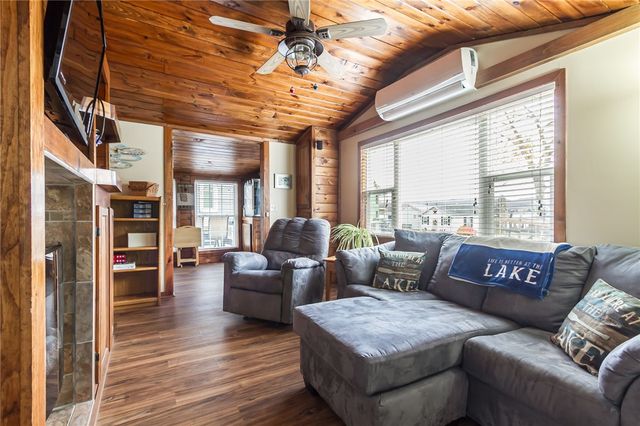 5413 Wadsworth Cove, Geneseo, NY 14454