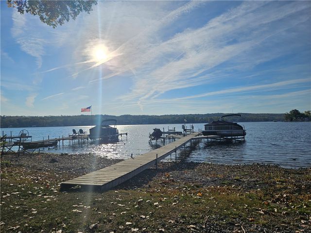 5413 Wadsworth Cove, Geneseo, NY 14454