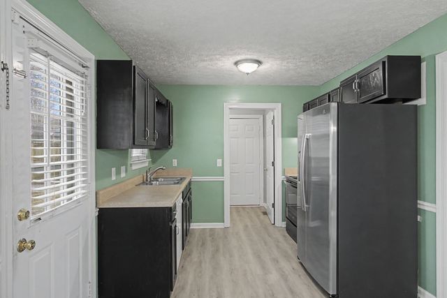 1818 Battleground Dr, Murfreesboro, TN 37129