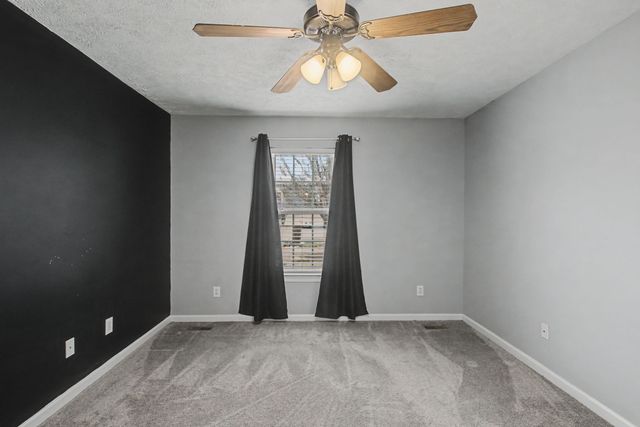 1818 Battleground Dr, Murfreesboro, TN 37129