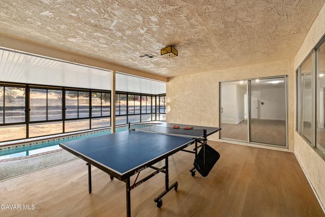 626 Westlake Drive, Palmdale, CA 93551