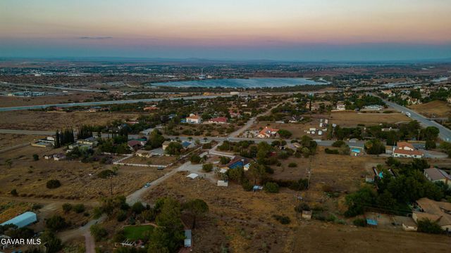 626 Westlake Drive, Palmdale, CA 93551