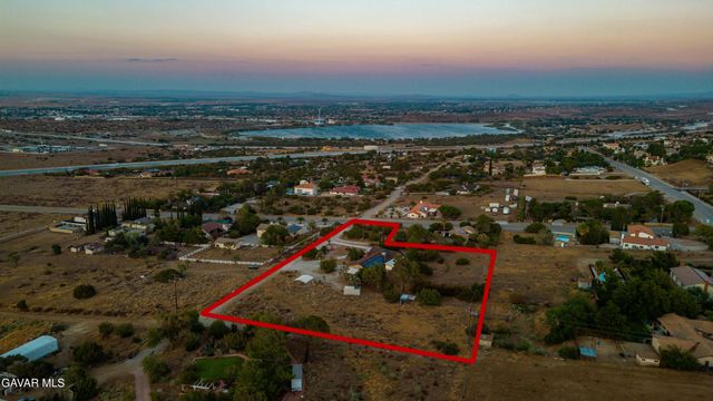 626 Westlake Drive, Palmdale, CA 93551