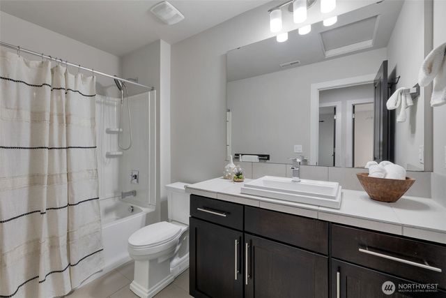 20513 Richmond Road, Bothell, WA 98012