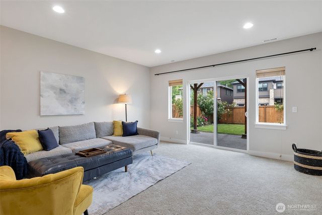 20513 Richmond Road, Bothell, WA 98012